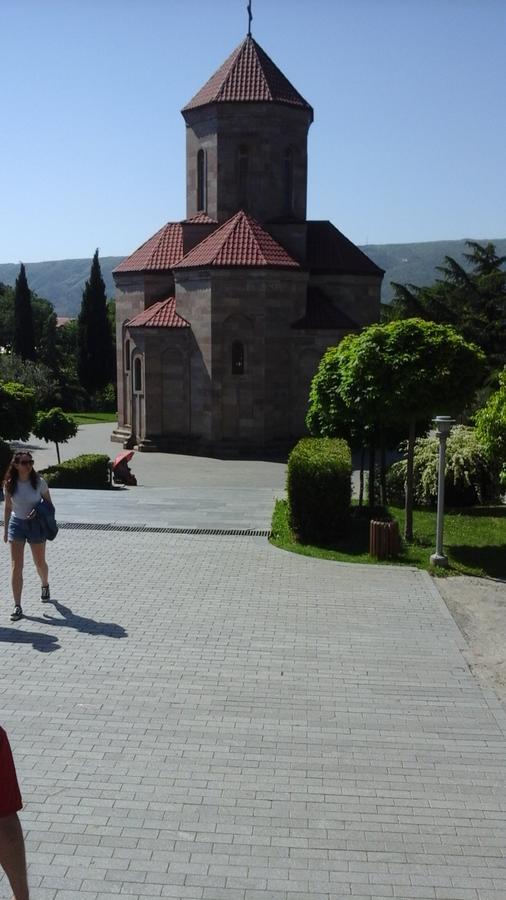 Апартаменты на акхалубани, 2 Тбилиси
