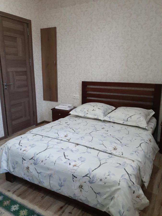Апартаменты на акхалубани, 2 *